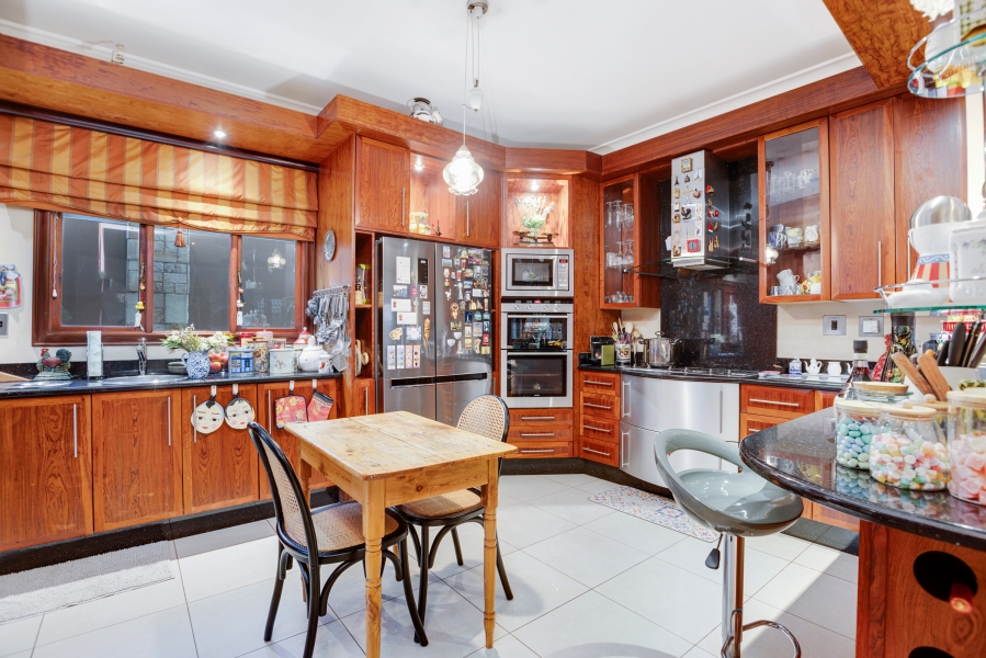4 Bedroom Property for Sale in Fourways Gauteng