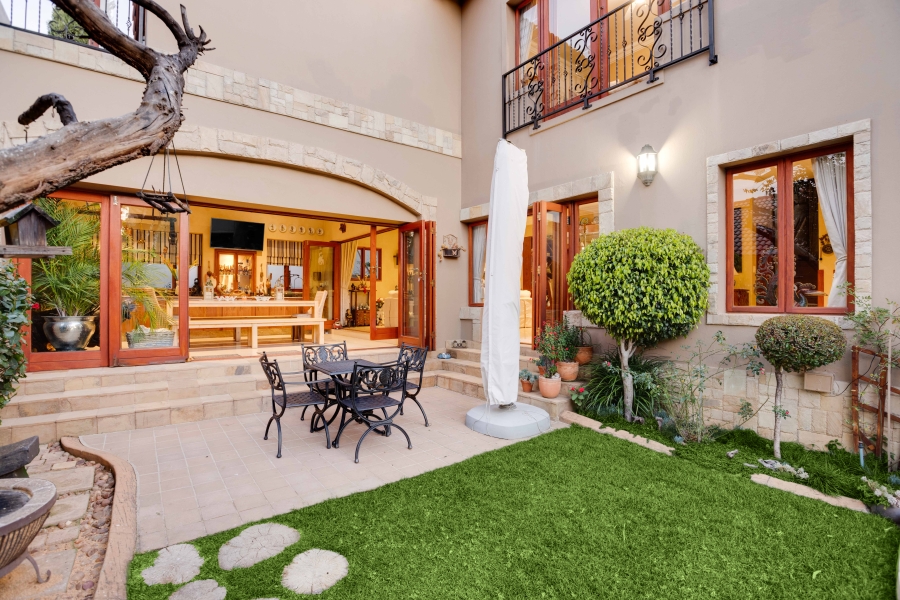 4 Bedroom Property for Sale in Fourways Gauteng