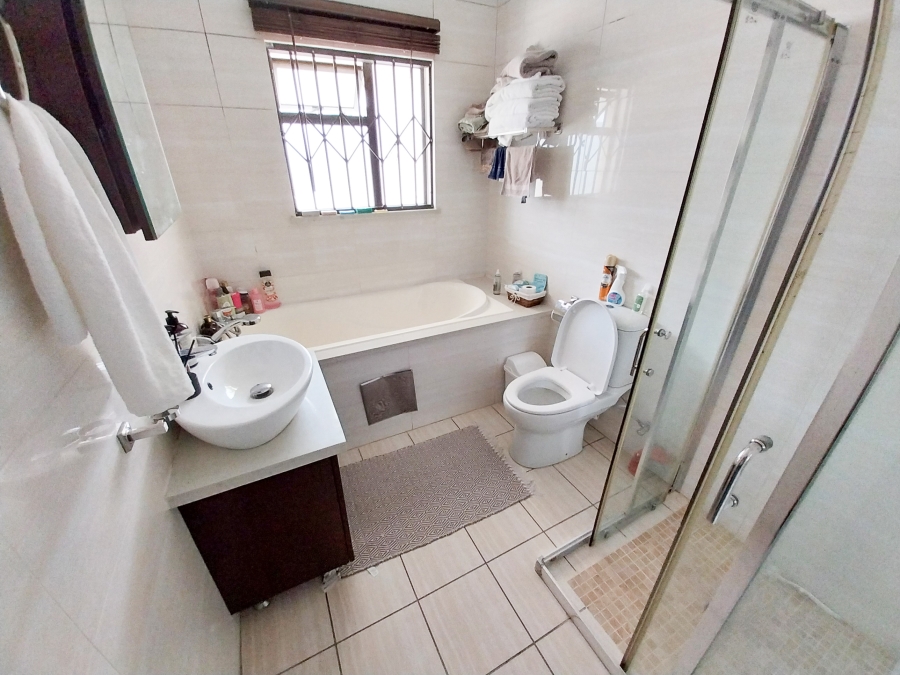 2 Bedroom Property for Sale in Summerset Gauteng
