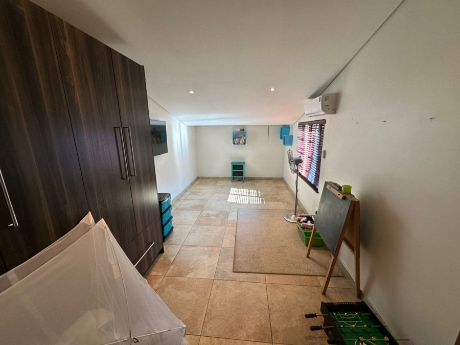 4 Bedroom Property for Sale in Peacehaven Gauteng