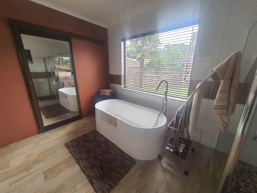 3 Bedroom Property for Sale in Vanderbijlpark SE 4 Gauteng