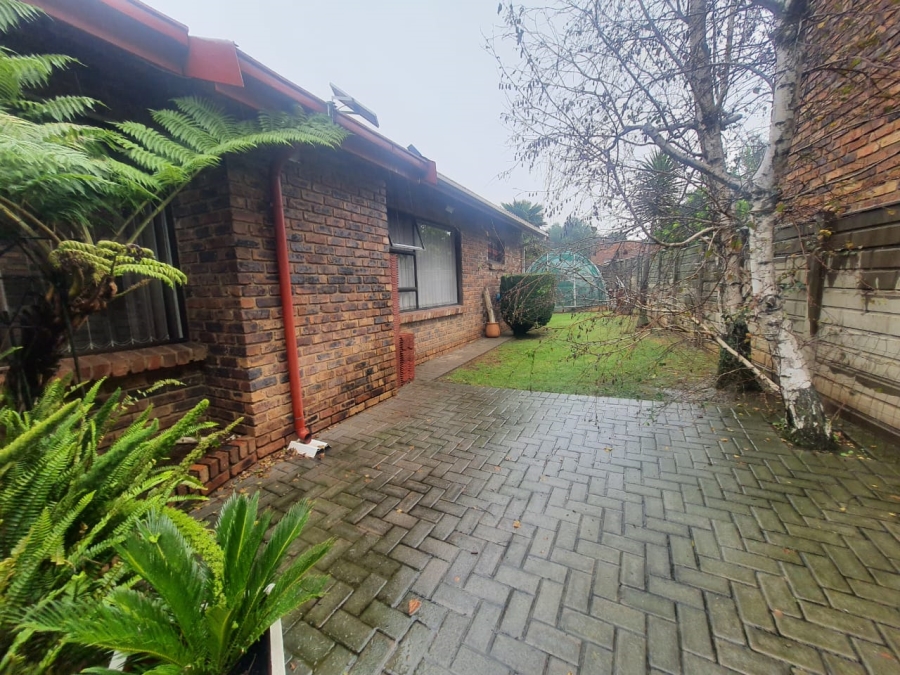 3 Bedroom Property for Sale in Vanderbijlpark SE 4 Gauteng