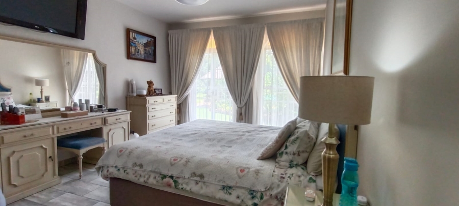 5 Bedroom Property for Sale in Vanderbijlpark SW 5 Gauteng