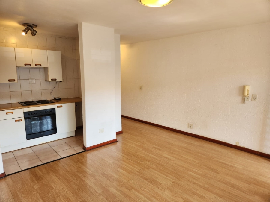 To Let 1 Bedroom Property for Rent in Sandown Gauteng