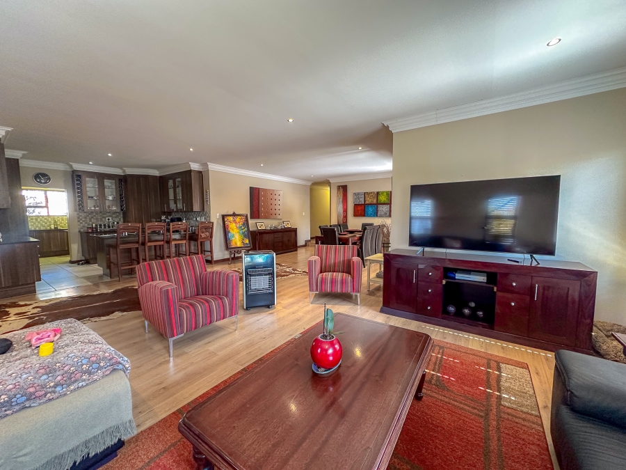 3 Bedroom Property for Sale in Midlands Estate Gauteng