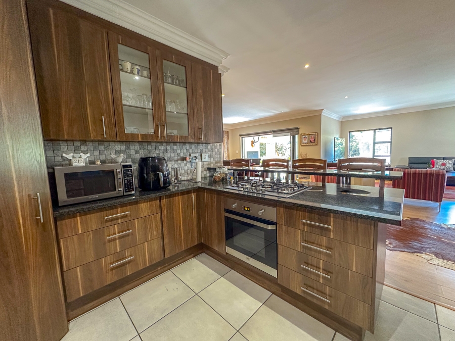 3 Bedroom Property for Sale in Midlands Estate Gauteng