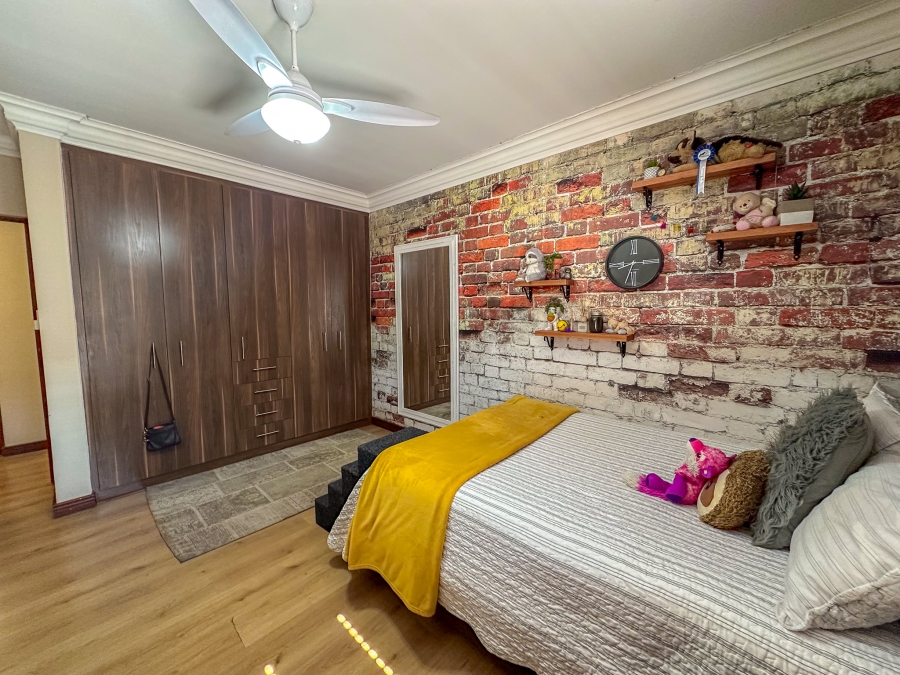 3 Bedroom Property for Sale in Midlands Estate Gauteng