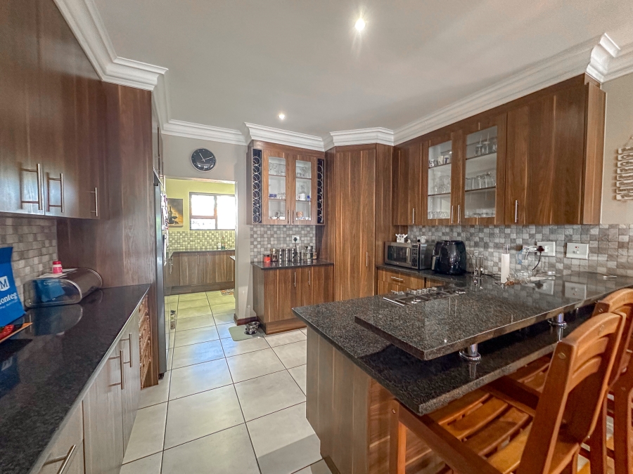 3 Bedroom Property for Sale in Midlands Estate Gauteng