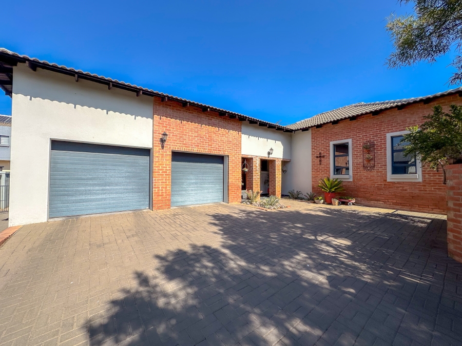3 Bedroom Property for Sale in Midlands Estate Gauteng