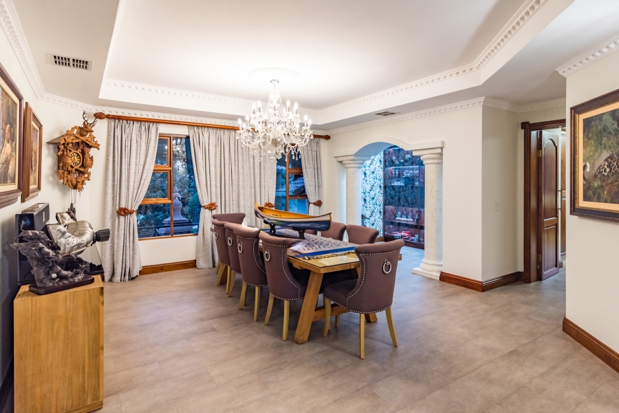 5 Bedroom Property for Sale in Bartlett Gauteng