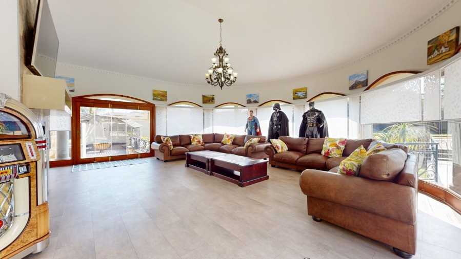 5 Bedroom Property for Sale in Bartlett Gauteng
