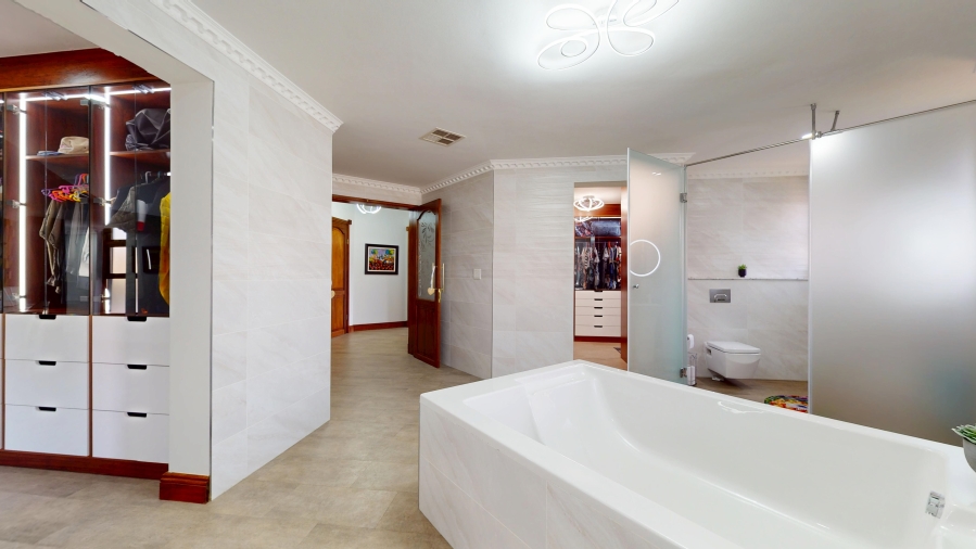 5 Bedroom Property for Sale in Bartlett Gauteng