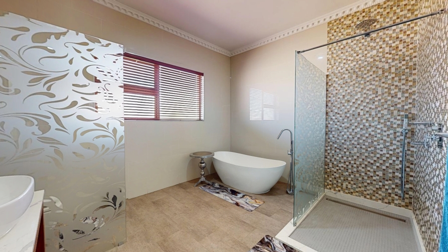 5 Bedroom Property for Sale in Bartlett Gauteng