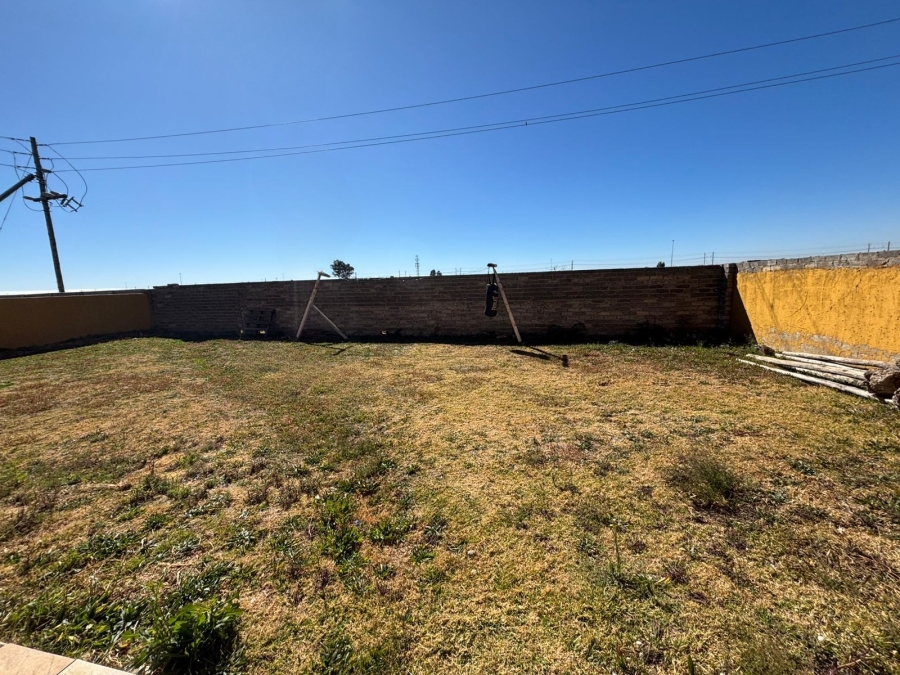 4 Bedroom Property for Sale in Golden Gardens Gauteng