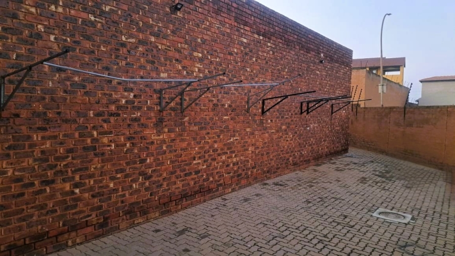 3 Bedroom Property for Sale in Bergsig Gauteng