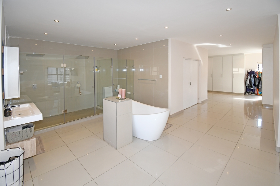 To Let 3 Bedroom Property for Rent in North Riding Gauteng