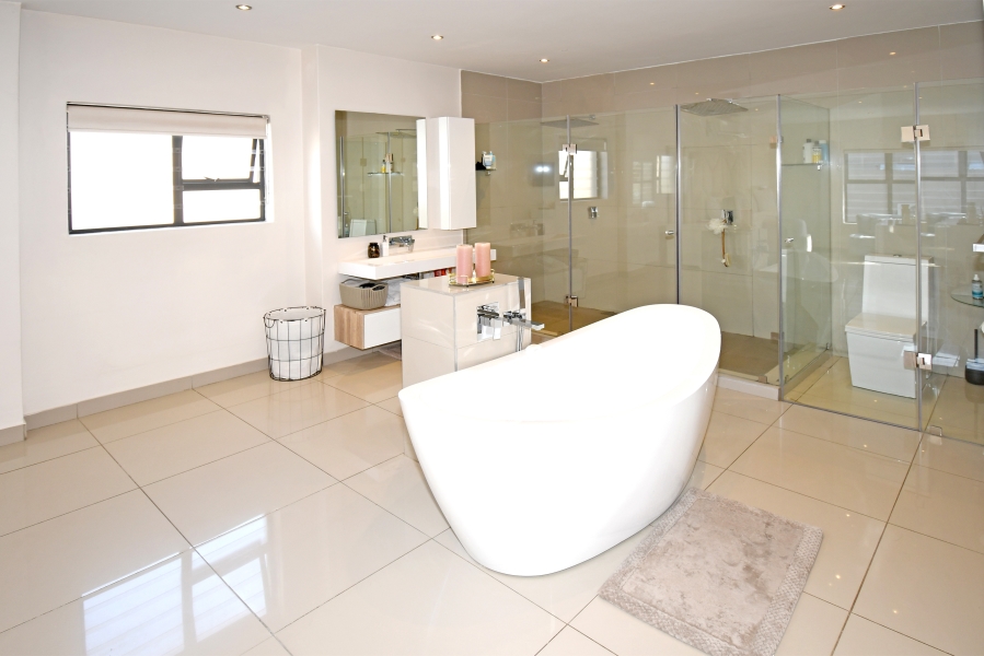 To Let 3 Bedroom Property for Rent in North Riding Gauteng