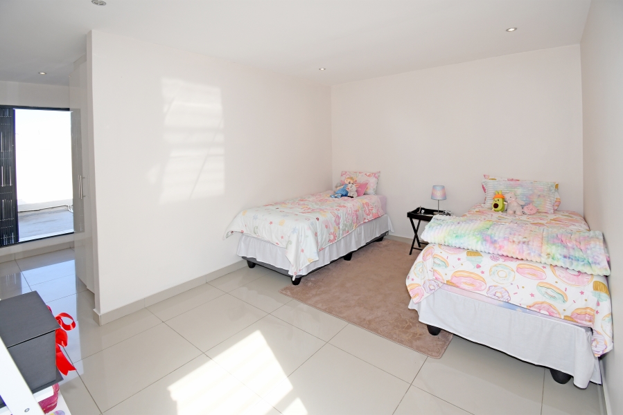 To Let 3 Bedroom Property for Rent in North Riding Gauteng