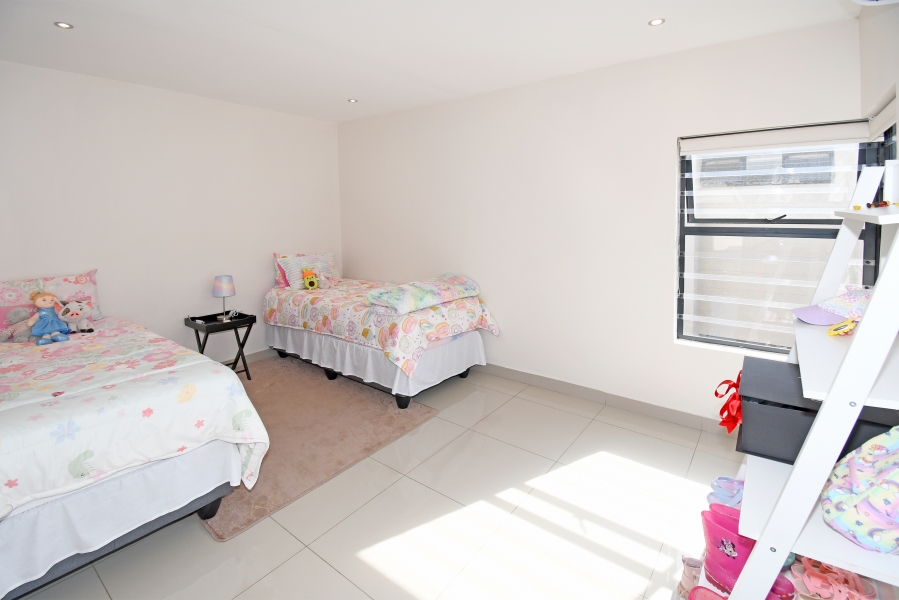 To Let 3 Bedroom Property for Rent in North Riding Gauteng