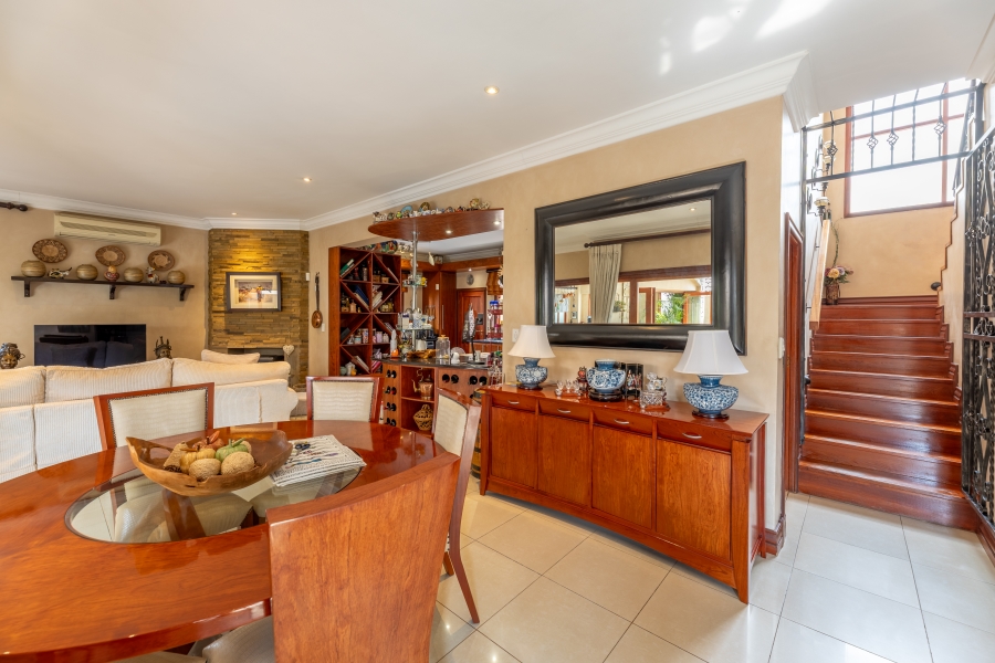 4 Bedroom Property for Sale in Broadacres Gauteng