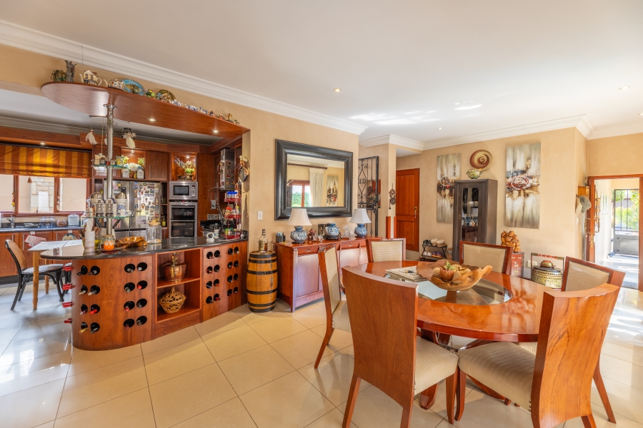 4 Bedroom Property for Sale in Broadacres Gauteng