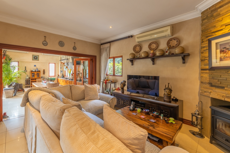 4 Bedroom Property for Sale in Broadacres Gauteng