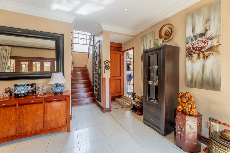 4 Bedroom Property for Sale in Broadacres Gauteng