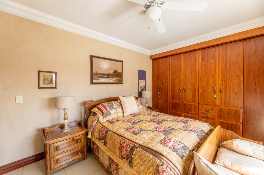 4 Bedroom Property for Sale in Broadacres Gauteng