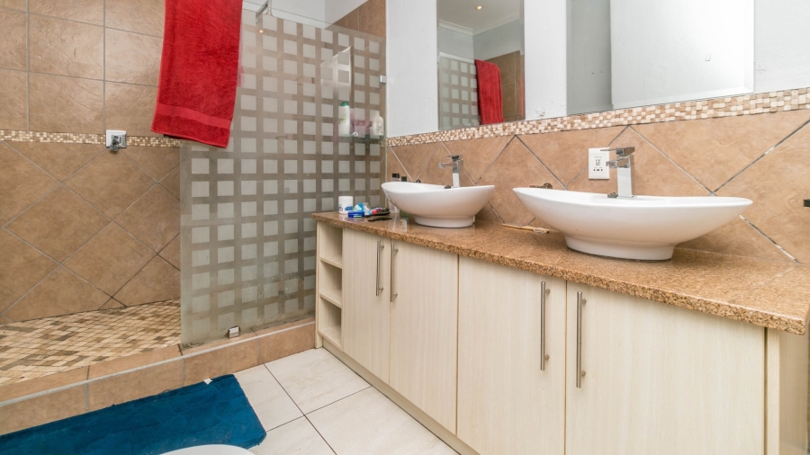 4 Bedroom Property for Sale in Randpark Ridge Gauteng
