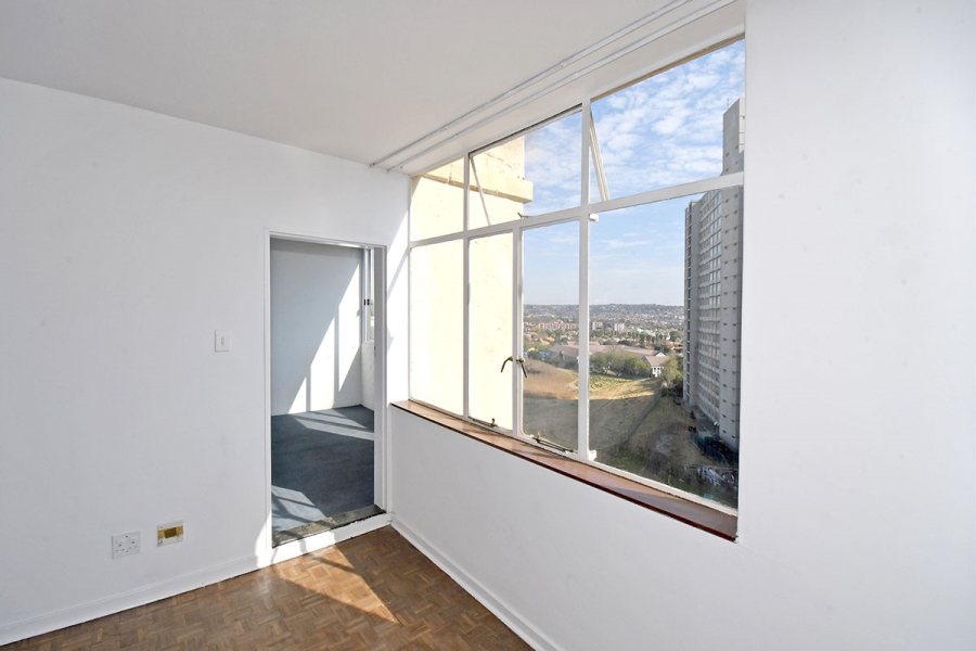 2 Bedroom Property for Sale in Bedford Gardens Gauteng