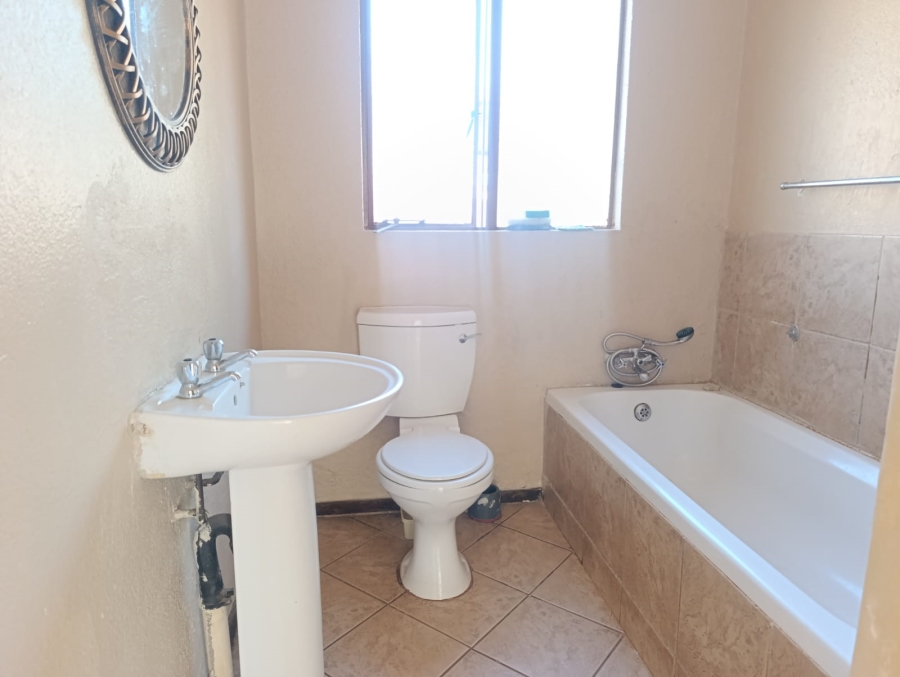 3 Bedroom Property for Sale in The Orchards Gauteng