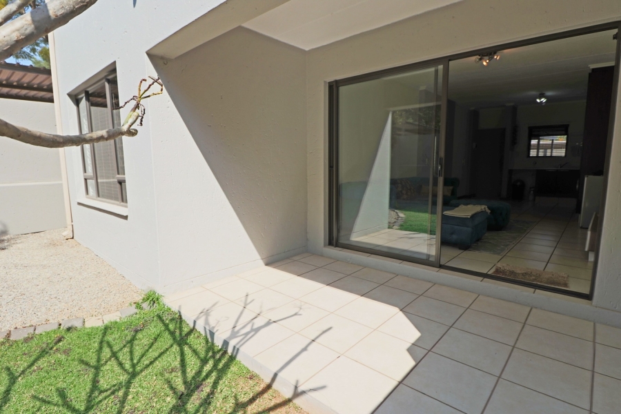 2 Bedroom Property for Sale in Bryanston Gauteng