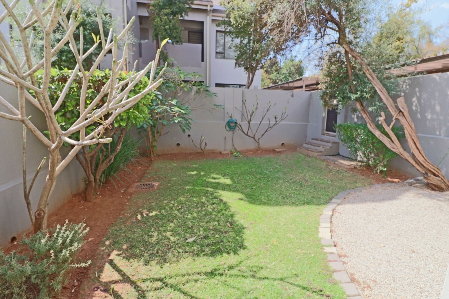 2 Bedroom Property for Sale in Bryanston Gauteng