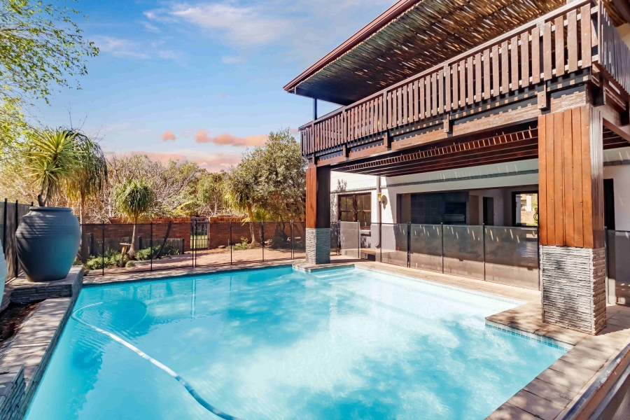 6 Bedroom Property for Sale in Carlswald Estate Gauteng