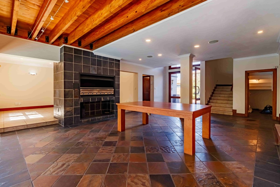 6 Bedroom Property for Sale in Carlswald Estate Gauteng