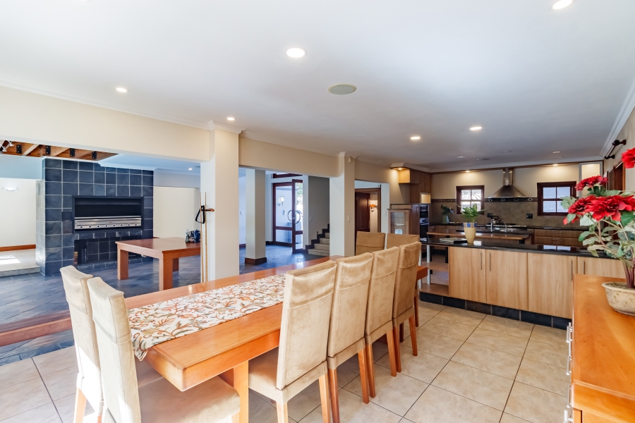6 Bedroom Property for Sale in Carlswald Estate Gauteng