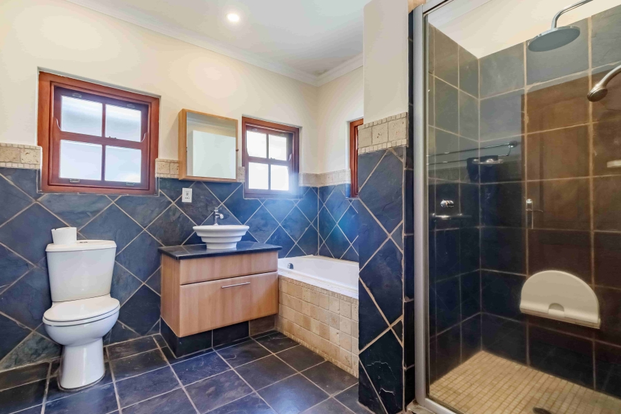 6 Bedroom Property for Sale in Carlswald Estate Gauteng