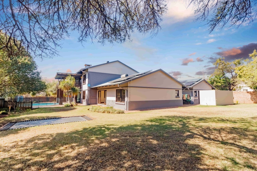 6 Bedroom Property for Sale in Carlswald Estate Gauteng