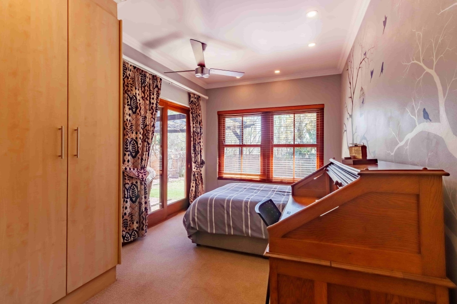 6 Bedroom Property for Sale in Carlswald Estate Gauteng