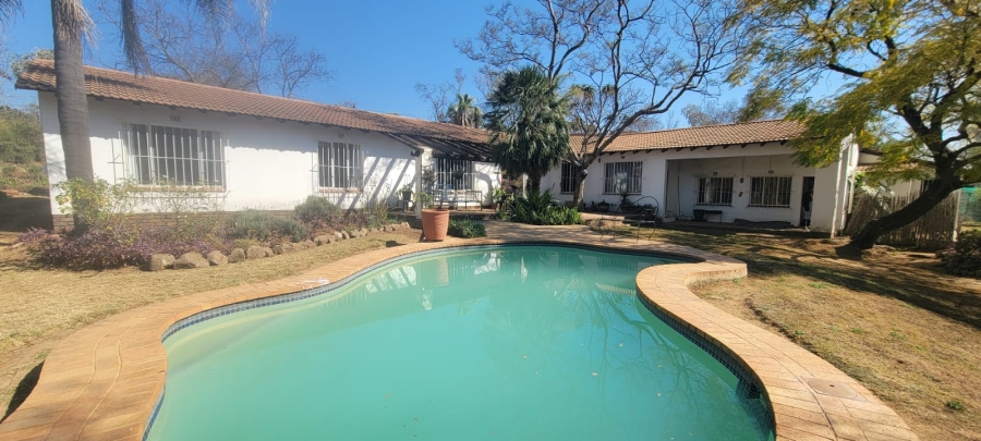 4 Bedroom Property for Sale in Farmall A H Gauteng
