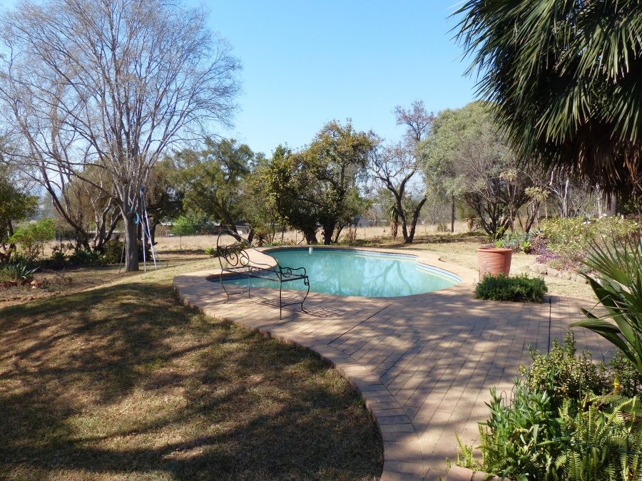 4 Bedroom Property for Sale in Farmall A H Gauteng