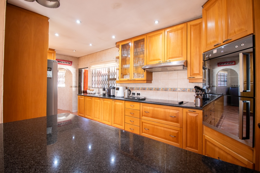 4 Bedroom Property for Sale in Brackenhurst Gauteng
