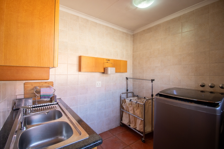 4 Bedroom Property for Sale in Brackenhurst Gauteng