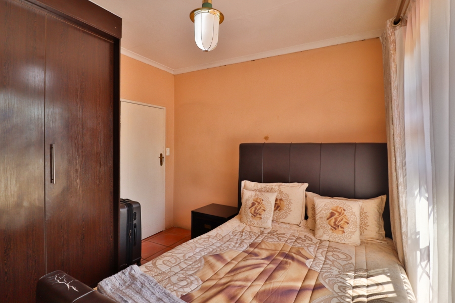 4 Bedroom Property for Sale in Brackenhurst Gauteng