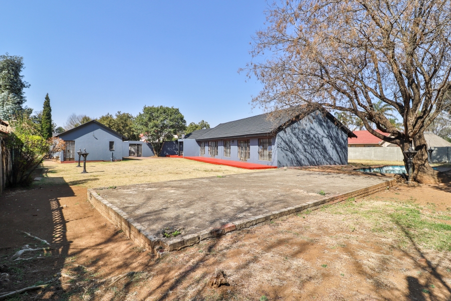 4 Bedroom Property for Sale in Brackenhurst Gauteng