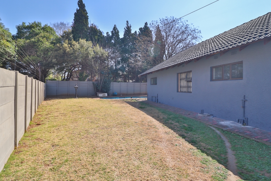 4 Bedroom Property for Sale in Brackenhurst Gauteng