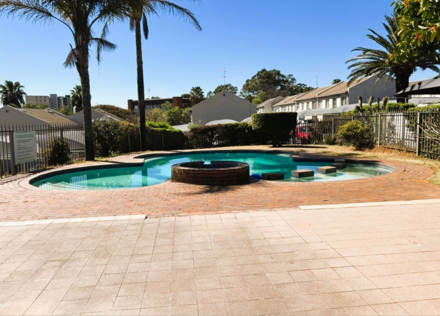 3 Bedroom Property for Sale in Bedford Gardens Gauteng