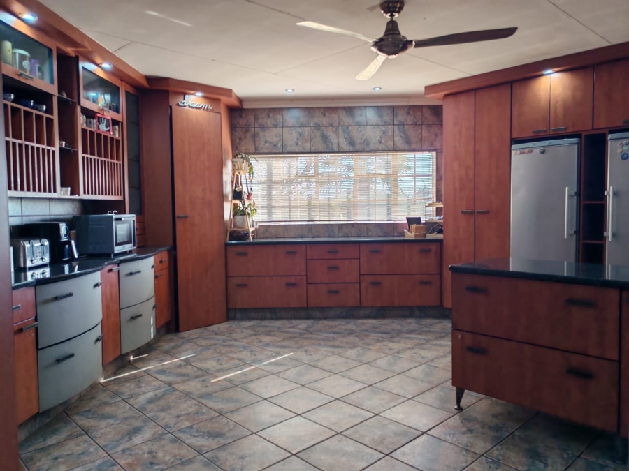 4 Bedroom Property for Sale in Three Rivers East Gauteng
