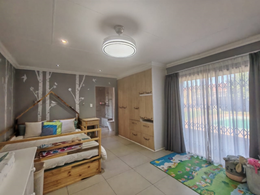 4 Bedroom Property for Sale in Three Rivers East Gauteng