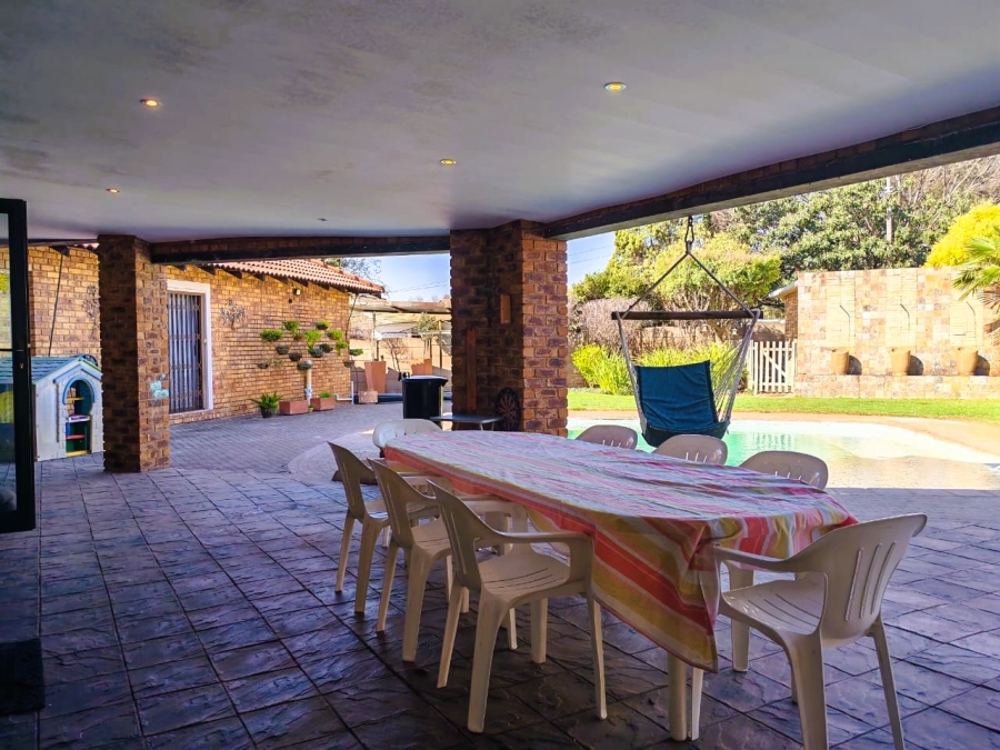 4 Bedroom Property for Sale in Three Rivers East Gauteng